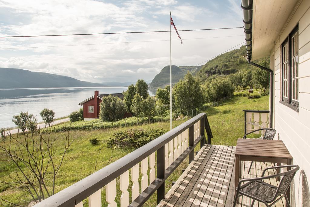 Seljenes Cottage Russenes Экстерьер фото